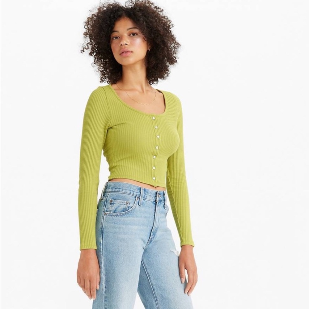 NWT Levi’s ribbed crop l/s top